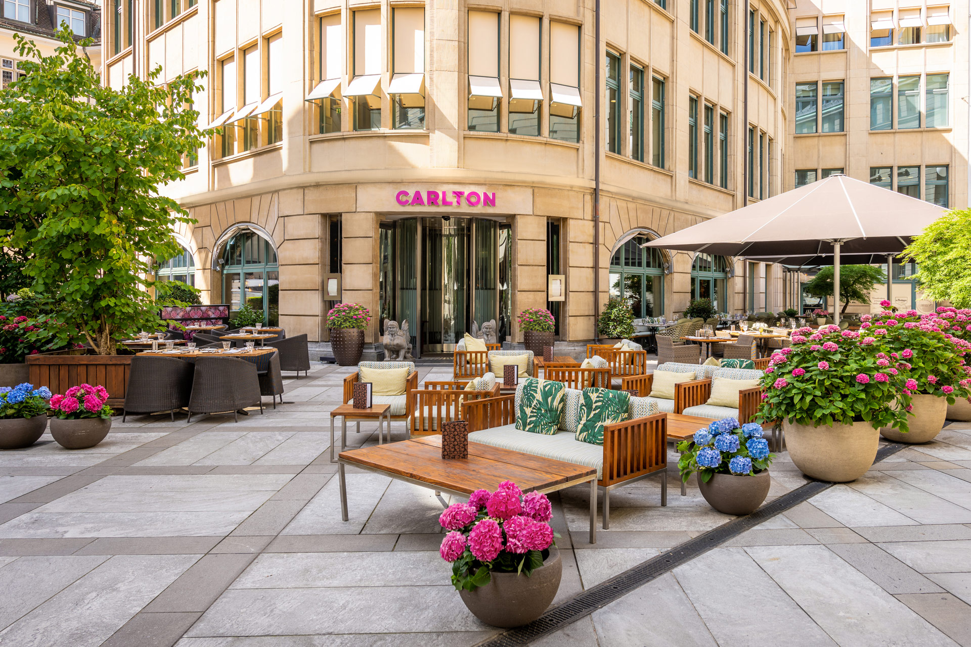 Carlton Restaurant
